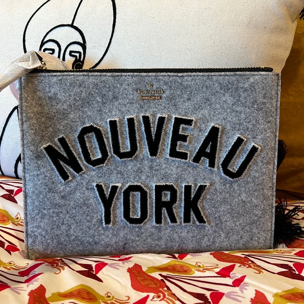 Kate Spade New York Nouveau York Felt Pouch w/ Red PomPom Wristlet Clutch, NWT